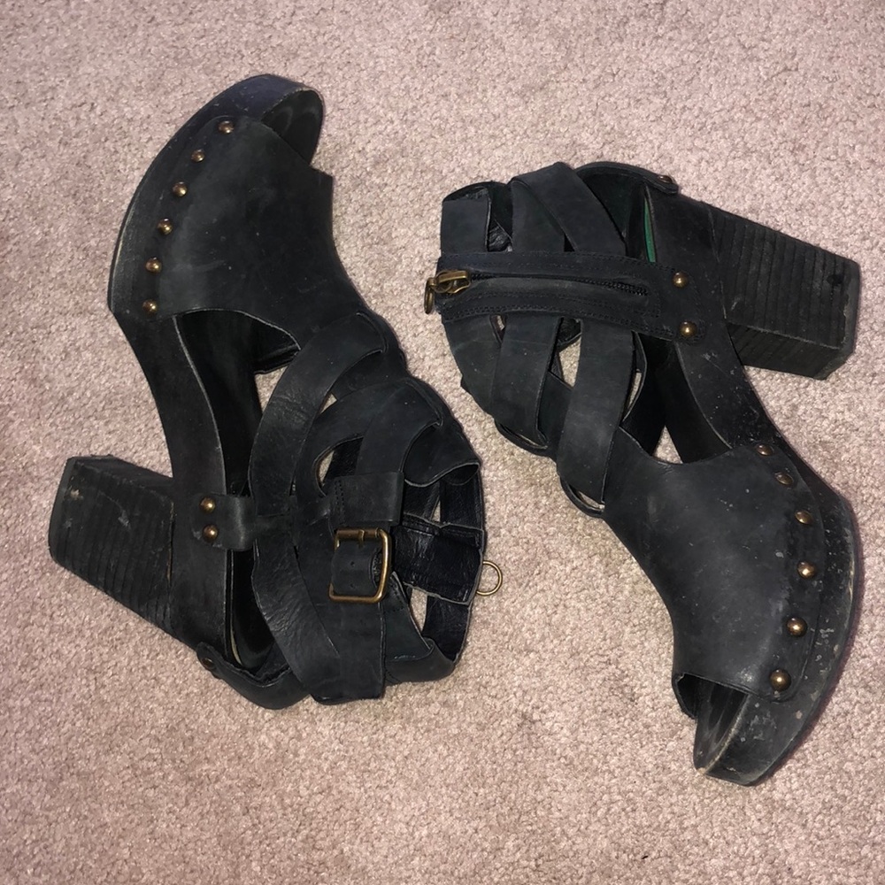 Black Clog/ Heels
